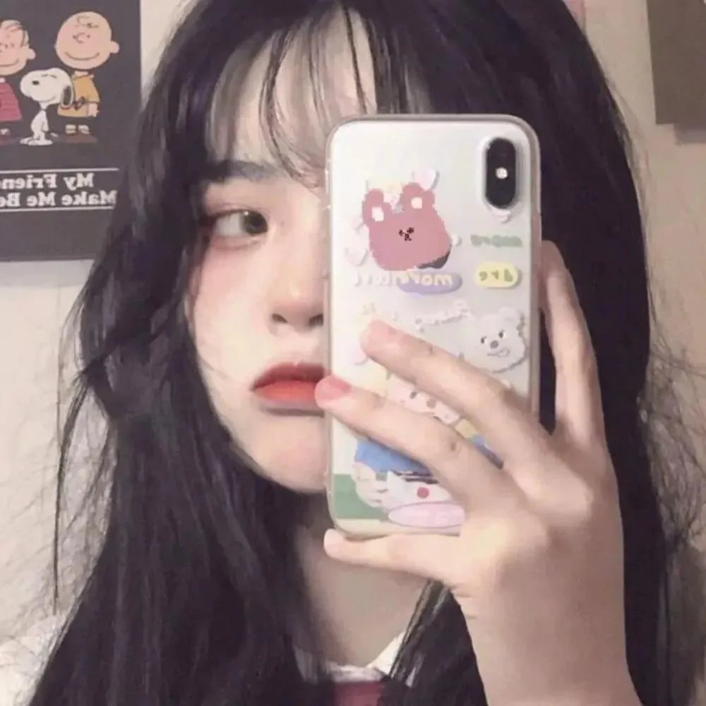 圈养的妇女